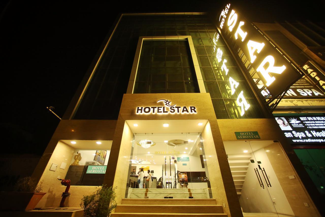 Hotel Aero Star Near Delhi Airport Нью-Дели Экстерьер фото